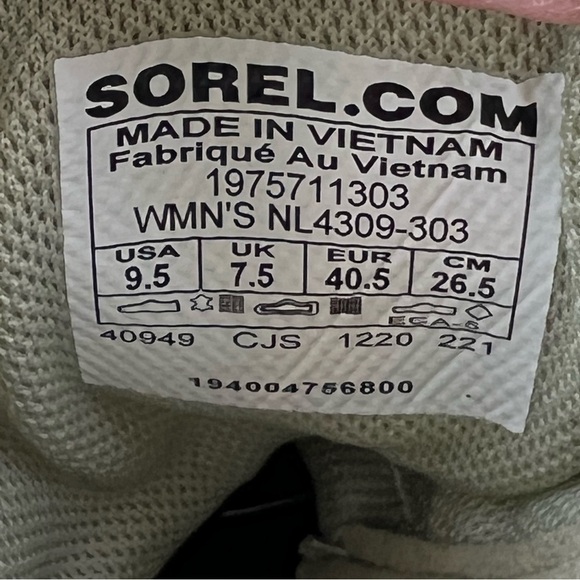 Sorel Women's Caribou OTM Waterproof Lace-up Booties US9.5M Laurel Leaf $130 - Picture 6 of 8